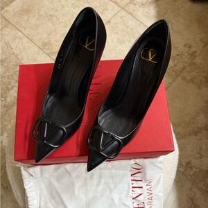 Valentino Black Heels Sleek Design